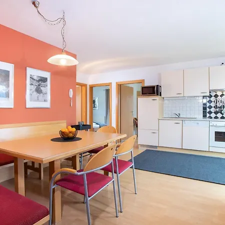 Aparthotel Zillertal 4*