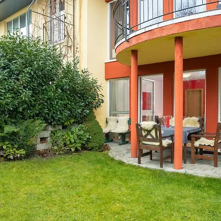 Zillertal Aparthotel Fuegen