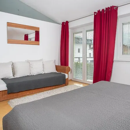 Aparthotel Zillertal 4*