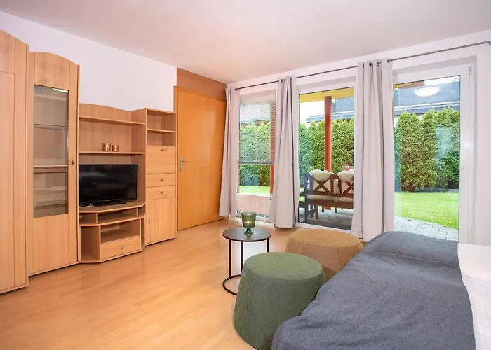 Zillertal Aparthotel Fuegen