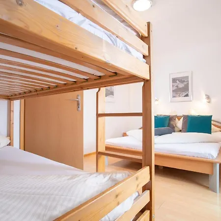 Zillertal Apart Otel Fügen